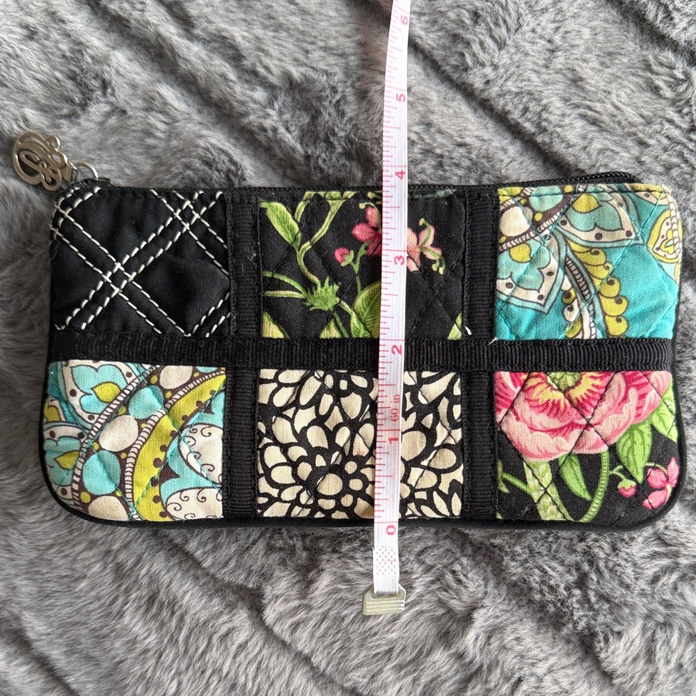 Vera Bradley Patchwork Quilted Zip Pouch Wristlet Wallet Floral Paisley Black - Picture 9 of 9